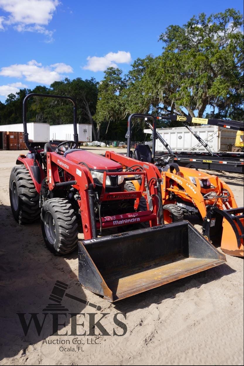 Mahindra 2638 Equipment Image0