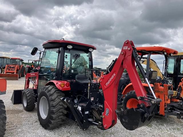 Image of Mahindra 2638 equipment image 3