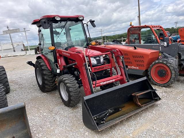 Image of Mahindra 2638 equipment image 1