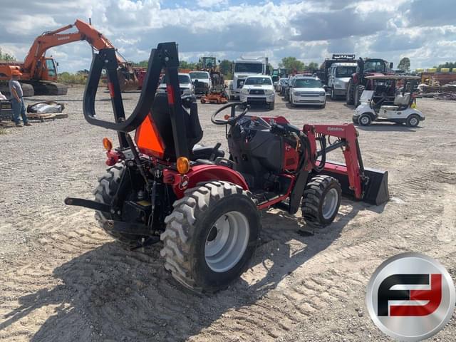 Image of Mahindra Max 28 XL equipment image 4