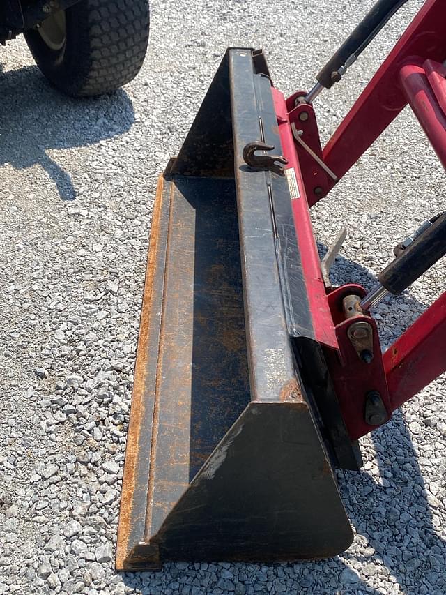 Image of Mahindra 3016 equipment image 3