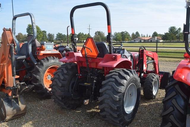 Image of Mahindra 3016 equipment image 2