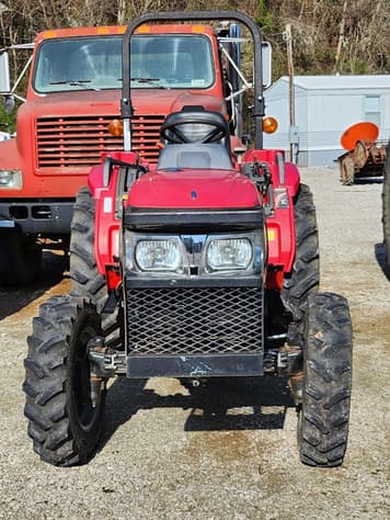 Main image Mahindra 3016