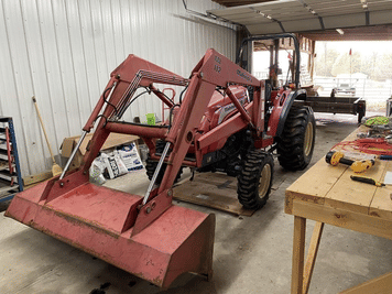 Main image Mahindra 3510