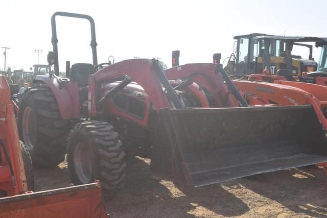 Image of Mahindra 3550 equipment image 3