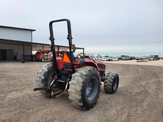 Image of Mahindra 3550 equipment image 4