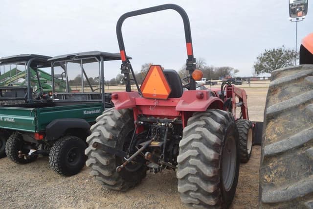 Image of Mahindra 3616 equipment image 2