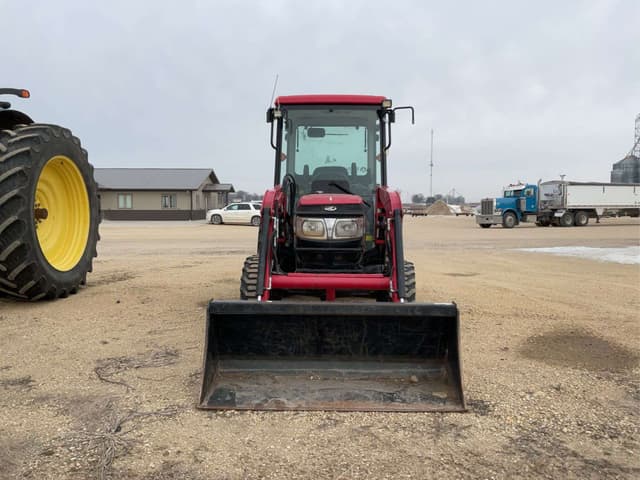 Image of Mahindra 3616 equipment image 2