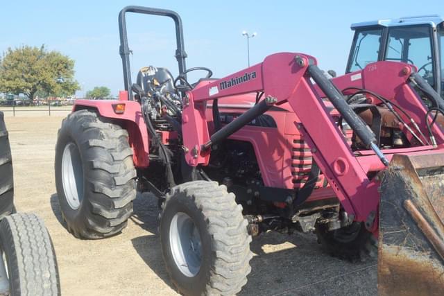 Image of Mahindra 4025 equipment image 3