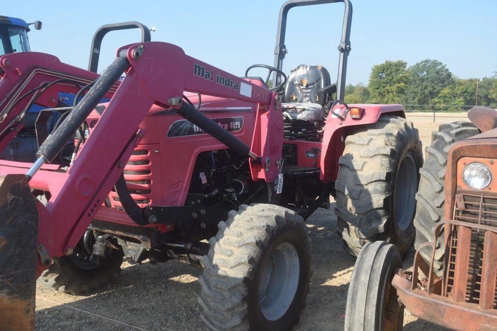 Image of Mahindra 4025 Primary image