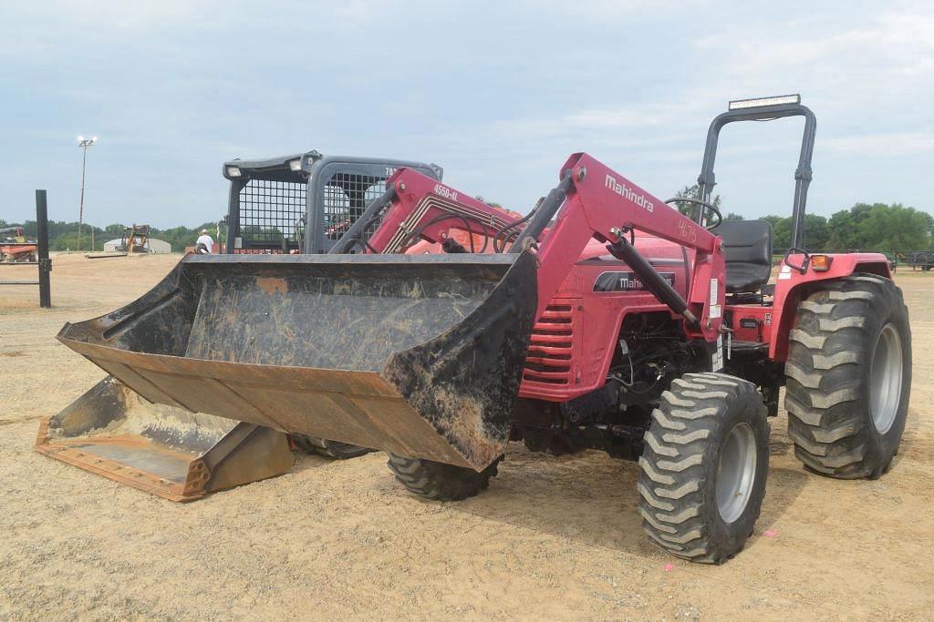 Image of Mahindra 4025 Primary image