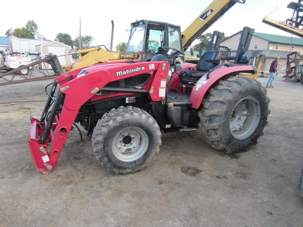 Main image Mahindra 4035