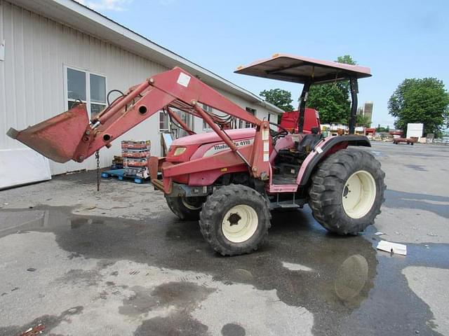 Image of Mahindra 4110 equipment image 1