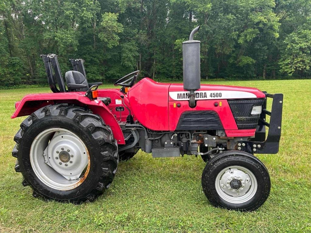 Main image Mahindra 4500