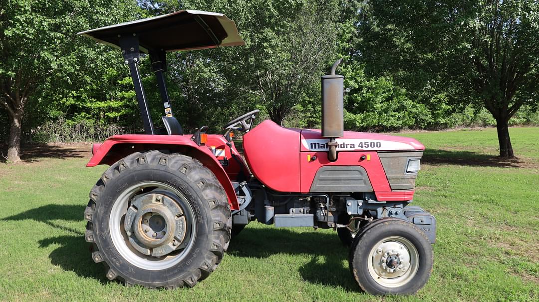 Image of Mahindra 4500 Primary image