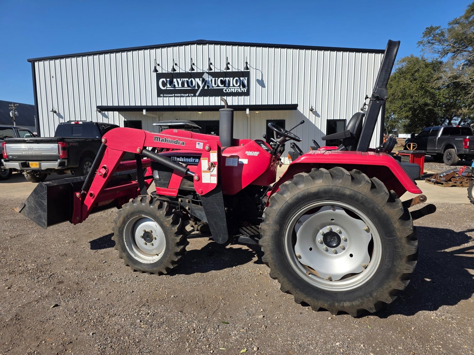 Mahindra 4530 Equipment Image0