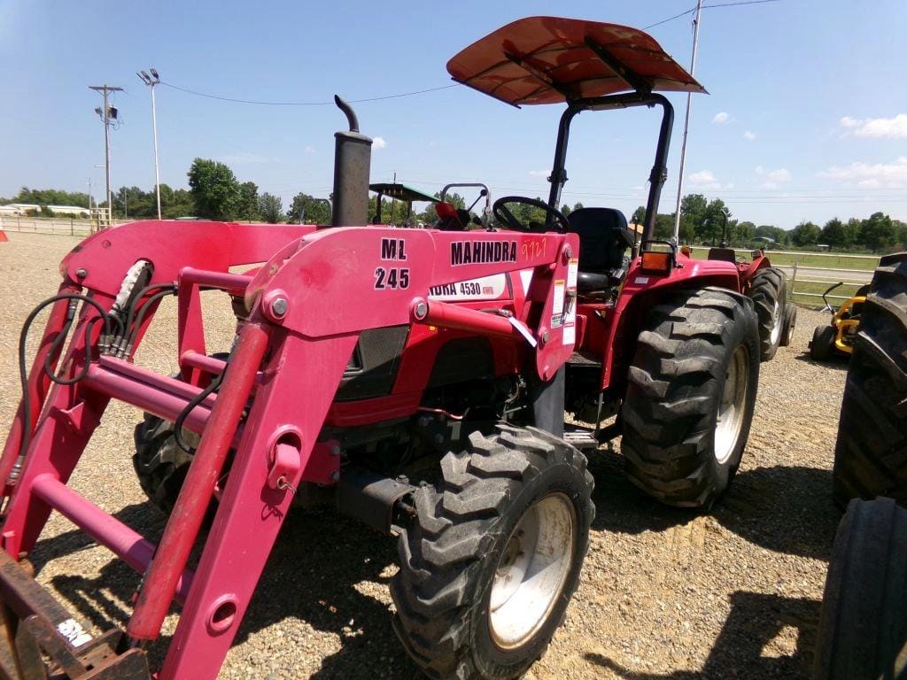 Main image Mahindra 4530