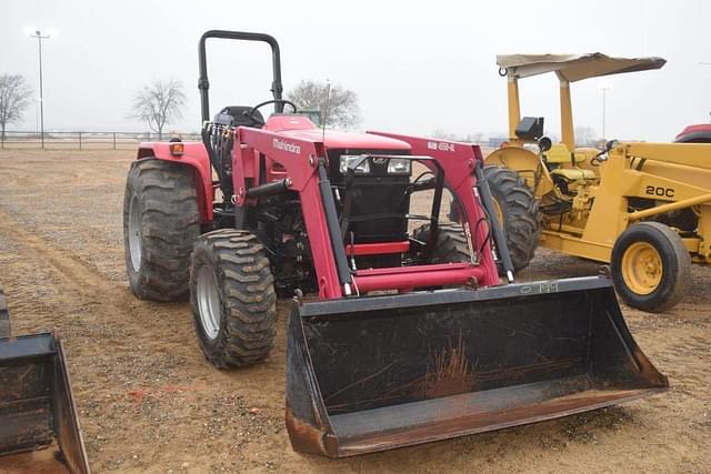 Image of Mahindra 4540 equipment image 3