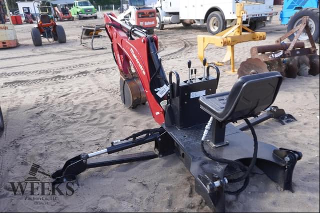 Image of Mahindra 4550B equipment image 4