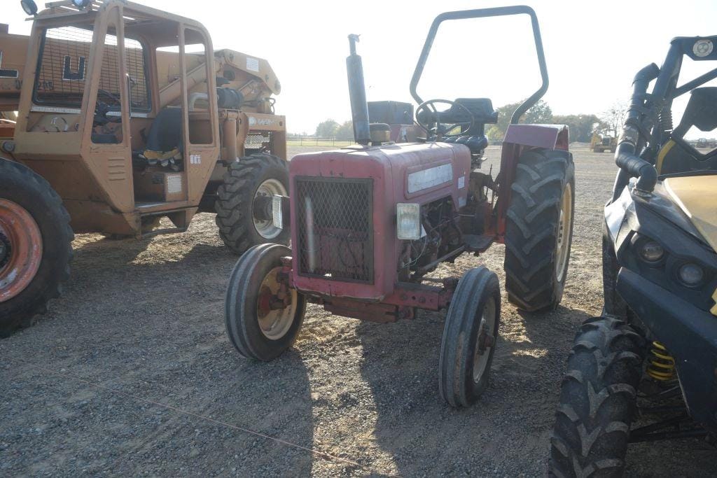 Mahindra 475 DI Equipment Image0