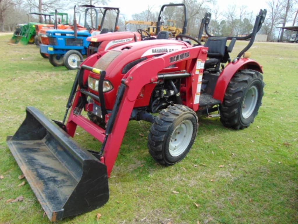 Main image Mahindra 2525