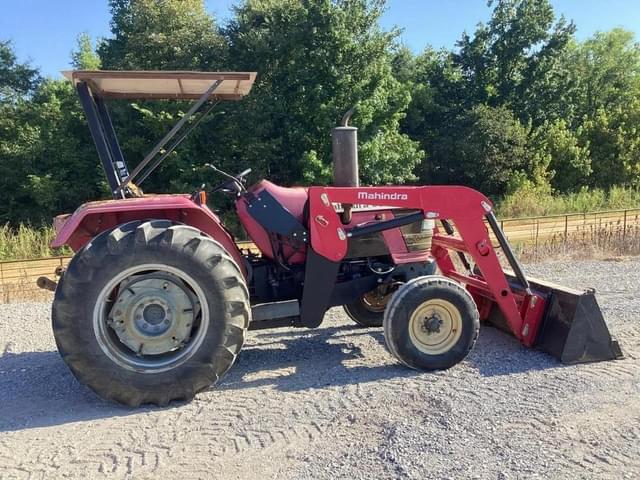Image of Mahindra 5500 equipment image 1