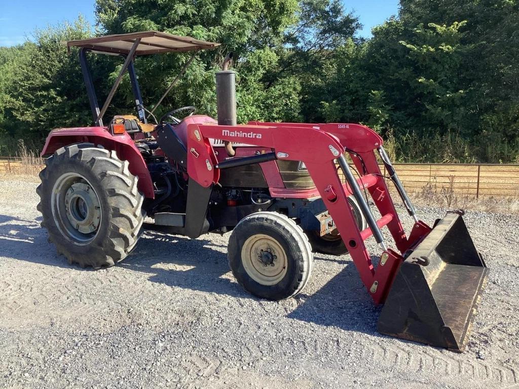 Image of Mahindra 5500 Primary image