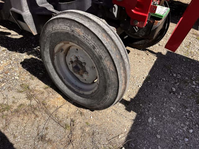 Image of Mahindra 5525 equipment image 3