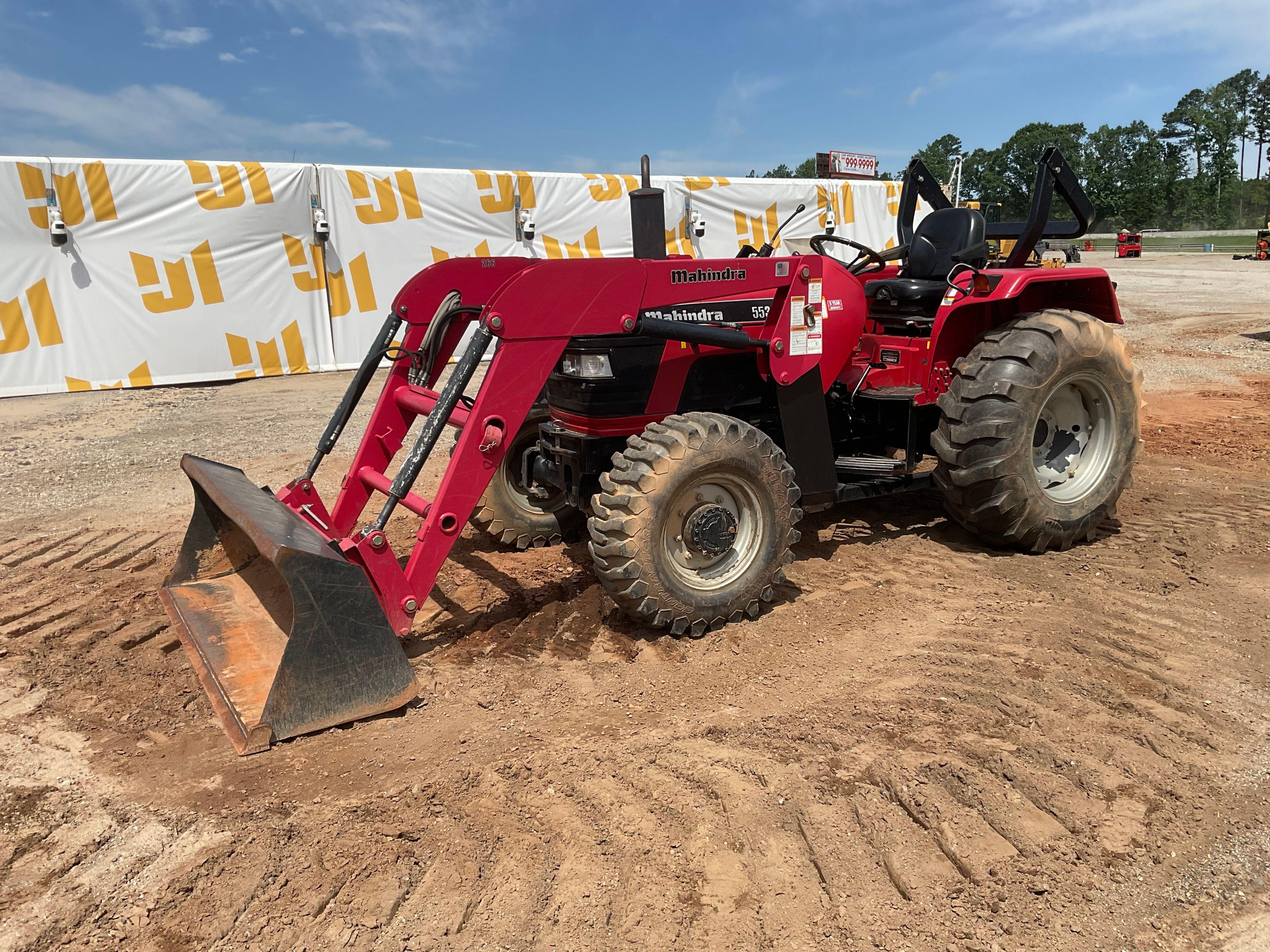 Main image Mahindra 5530