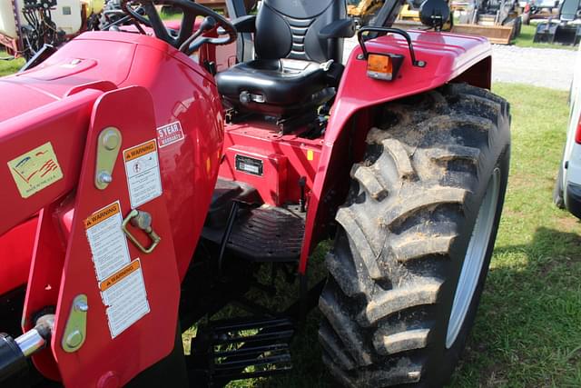 Image of Mahindra 5570 equipment image 4