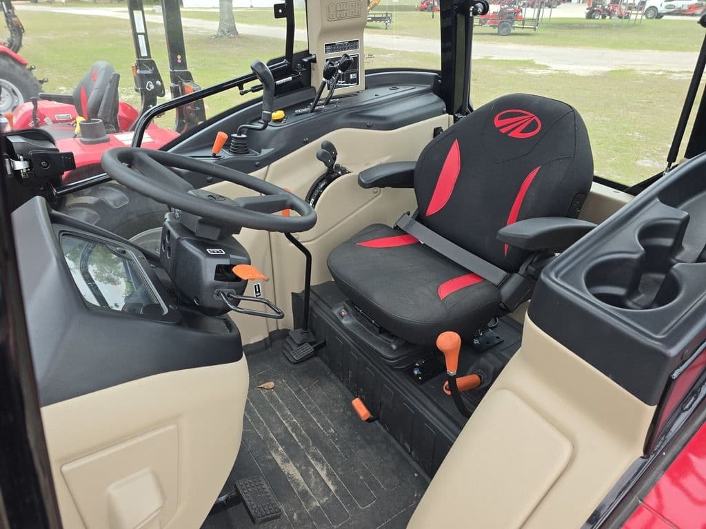 Image of Mahindra 6065 Image 1