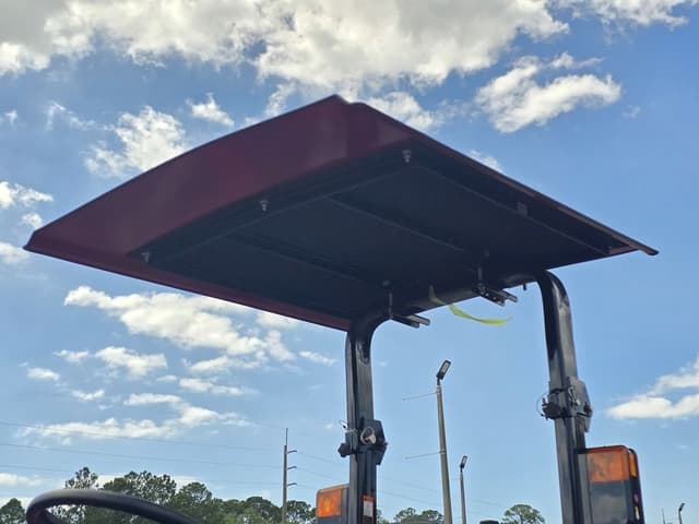 Image of Mahindra 6075 equipment image 3