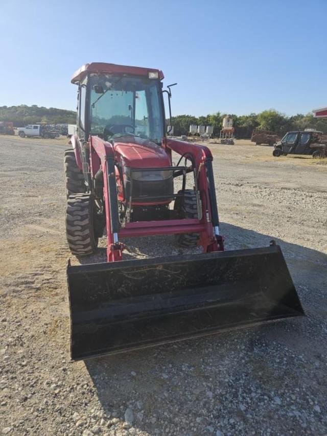 Image of Mahindra 6010 HST equipment image 2