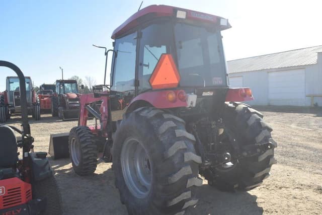 Image of Mahindra 6110 equipment image 1