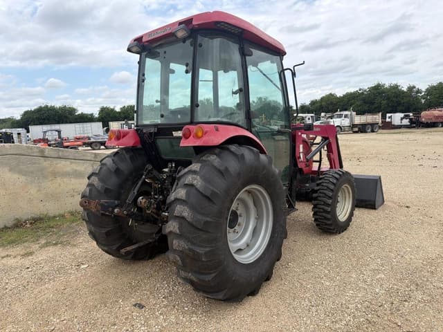 Image of Mahindra 6110 equipment image 4