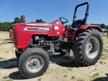 Main image Mahindra 6525