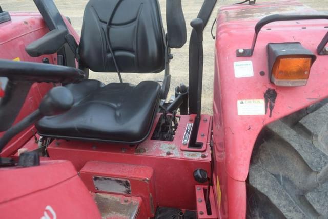 Image of Mahindra 6530 equipment image 4