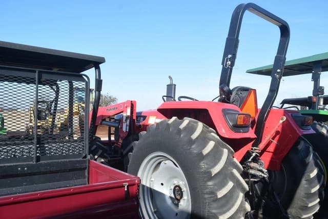 Image of Mahindra 6530 equipment image 1