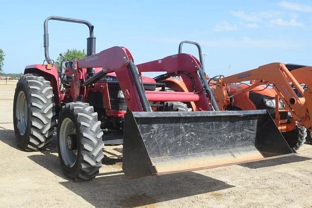 Image of Mahindra 6530 equipment image 3