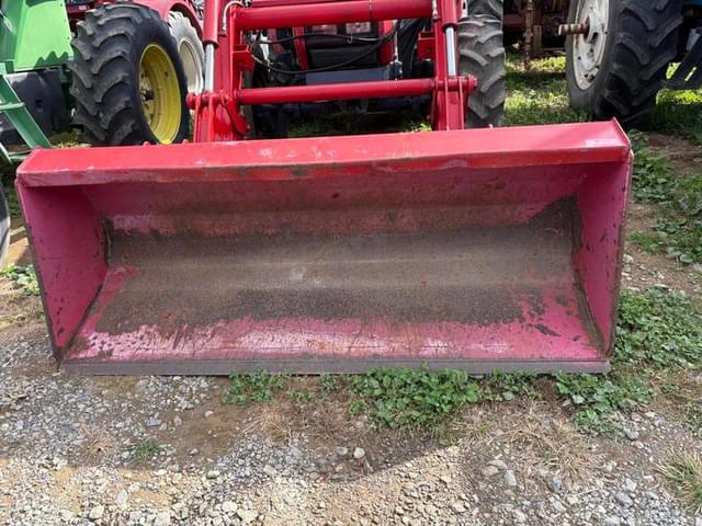 Image of Mahindra 7010 equipment image 3