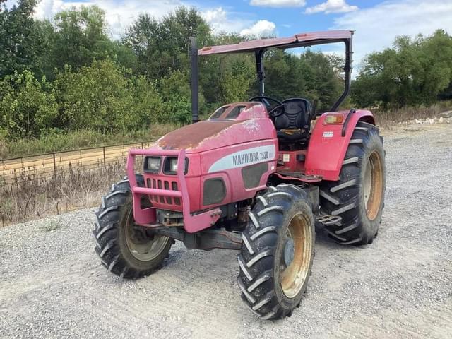 Image of Mahindra 7520 equipment image 1