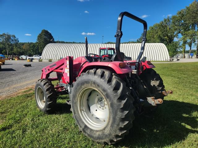 Image of Mahindra 7520 equipment image 2