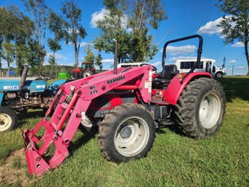 Main image Mahindra 7520