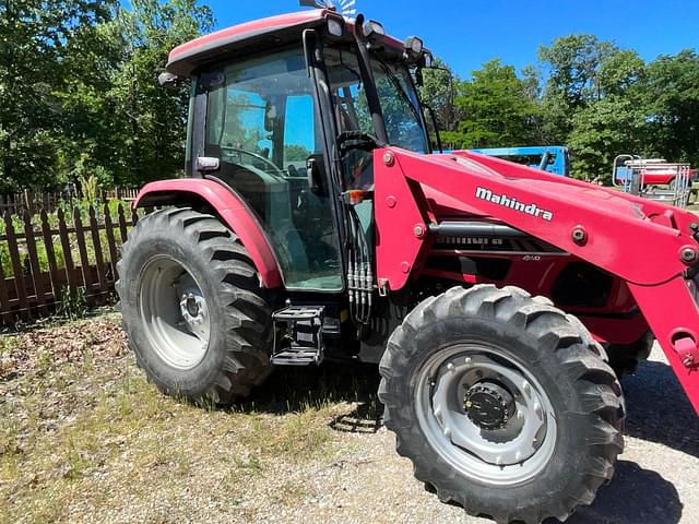 Image of Mahindra 8560 equipment image 4