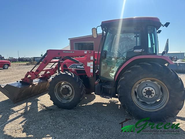 Image of Mahindra 8560 equipment image 1