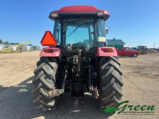 Image of Mahindra 8560 equipment image 3