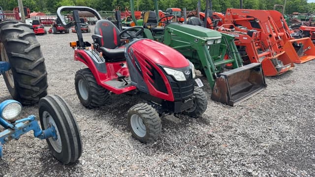 Image of Mahindra eMax 20 equipment image 2