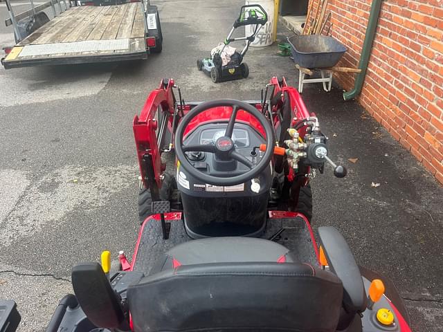 Image of Mahindra eMax 20S equipment image 2