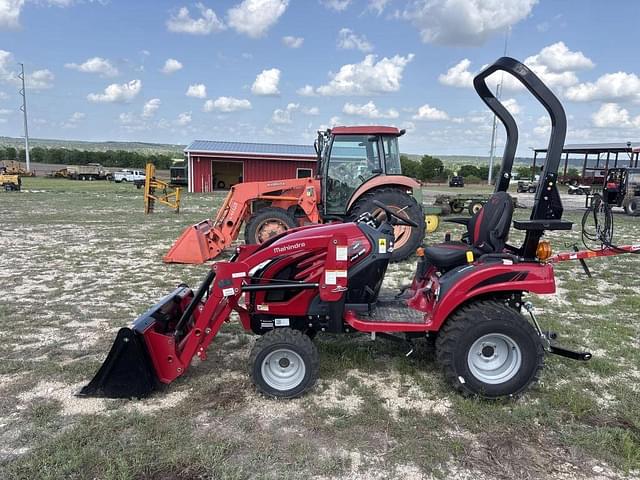 Image of Mahindra eMax 20S equipment image 1