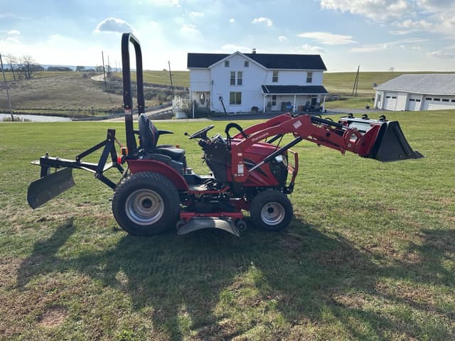 Image of Mahindra eMax 22 equipment image 2